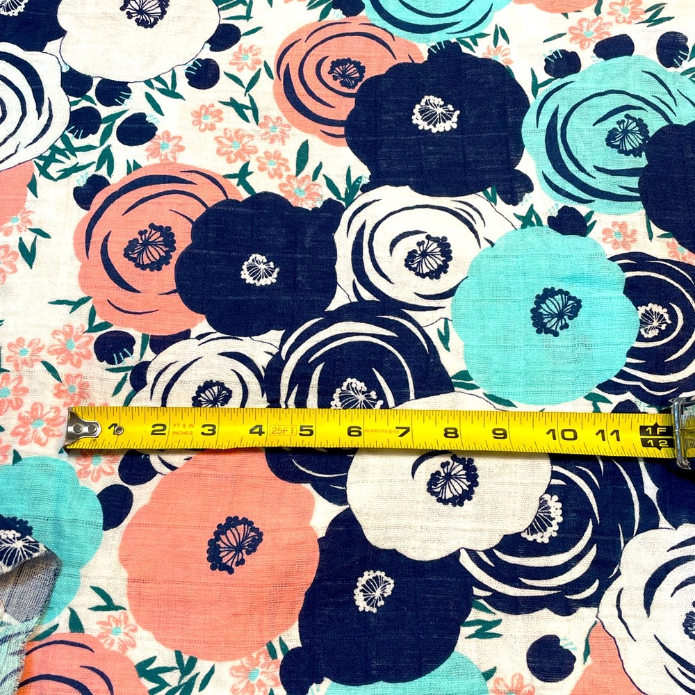 Cotton gauze floral fabric yardage 4 2/3yds continuous
